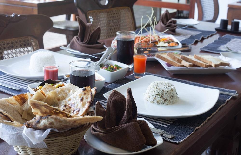Jaffna Heritage Hotel Εξωτερικό φωτογραφία